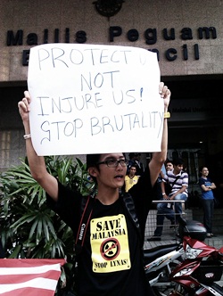 Occupy dataran picket on May 12 after Bersih 3.0 1