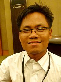 burma journalist aung tun 180512 01