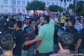 penang post bersih 3 rally 270512 chaos begin