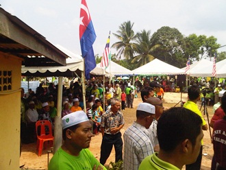 PAS crowd in batu pahat johor 2