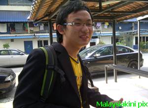 bersih student koh cher hao arrested in najib universiti malaya function
