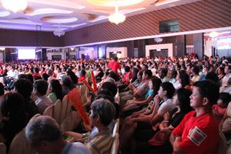 dap launch election song in tamil 290612 crowd