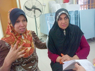left zaition makasar woman affected by eviction batu uban village penang
