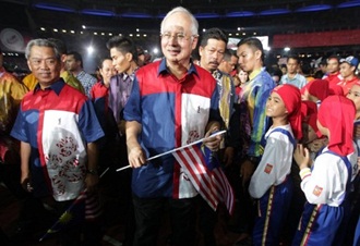 Najib and Muhyiddin at a rally to celebrate country's 55th Independence Day in Bukit Jalil Stadium