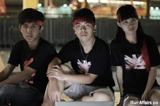 hong kong student hunger strike against brain wash civic curriculum 030912 01