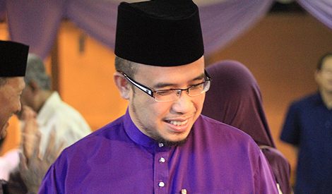 Pastor gereja bawa anak nak masuk Islam jumpa mufti