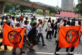 student protest on malaysia day 160912 14