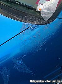 pengerang himpunan hijau 300912 car attack by acid 02