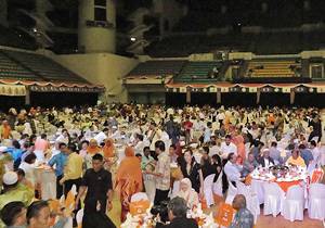 Pakatan dinner crowd