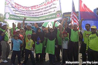 pengerang himpunan hijau 300912 supporter from pas