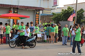 pengerang himpunan hijau 300912 supporter