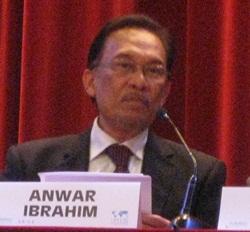 anwar speaks in paris