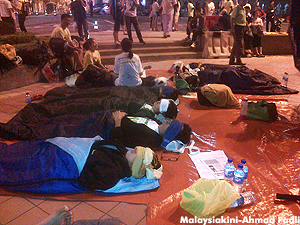 hunger strike at dataran merdeka