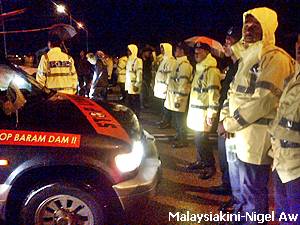 himpunan hijau convoy anti lynas drive 311212 1