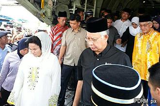 police killed iin sabah lahad datu incident 020313 najib and rosmah