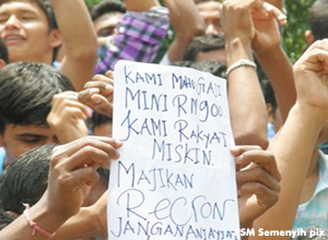 protest at nilai negeri sembilan