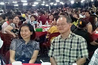 mca member ngo support yew teong look 100413