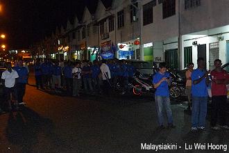 liow tiong lai bentong ceramah 220413 crowd 02