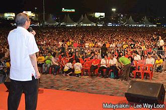 pakatan mega rally skudai johor 300413 lim kit siang 02