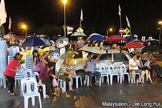 dap free dinner at sungai siput 030513 audience
