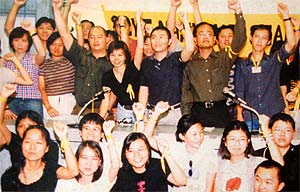 nanyang takeover 2001 journalist protest 181006 book cover 2
