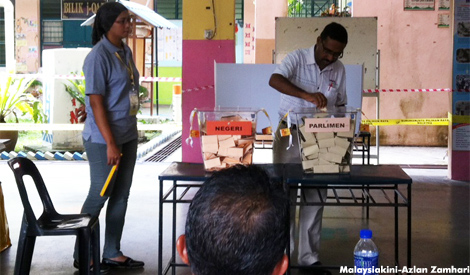 Report: Midweek poll date will cost bosses RM600m in wages
