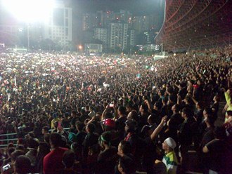 post-ge13 rally in kelana jaya stadium crowd 8