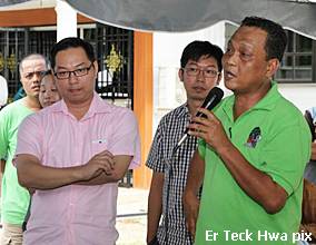 pengerang kuokuang dialogue with resident 120513 1