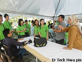 pengerang kuokuang dialogue with resident 120513 2