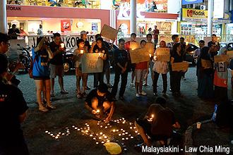 penang vigil for adam 200513 04