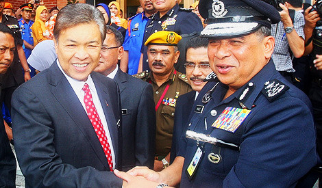 'Probe DPM and IGP over ransom'; PKR man gunned down