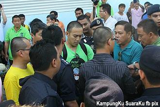 pengerang dialog clash 190513 04
