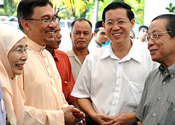 anwar open house 301006 guan eng kit siang