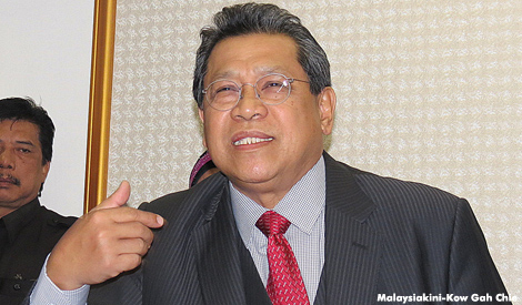 Kini Roundup: Newsmakers' nostalgia, Pandikar's wrath, Rafizi risks jail