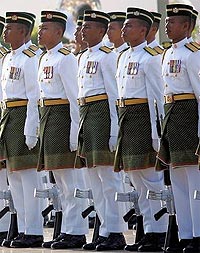 military malaysia army tentera 131106 dress uniform