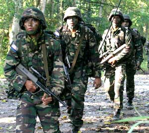 military malaysia army tentera 131106 troop patrol