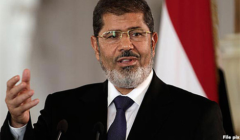 Morsi meninggal dunia lepas pengsan di mahkamah