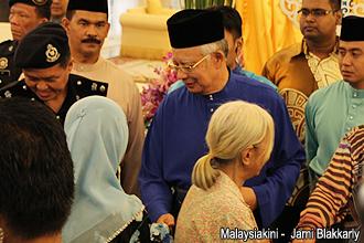 najib hari raya open house pc 080813 08