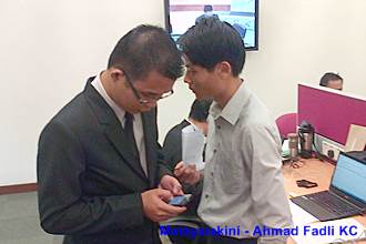 johor assembly ban dap video recording 200813 tan hong pin