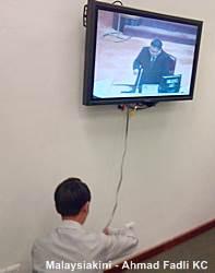johor assembly ban dap video recording 200813 plug out