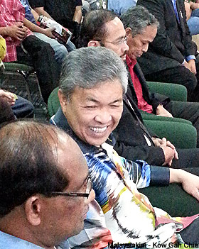 zahid hamidi sinar forum 101011