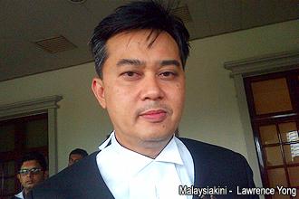 bersih defamation sue against nst 131113 suaram lawyer razlan hadri
