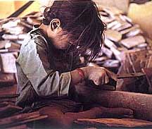 factory workers sweatshops 090107 child labour