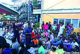 singapore riot 101213
