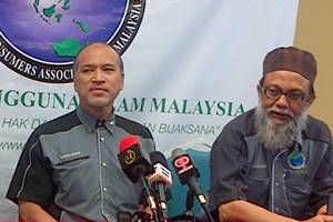 PPIM forum on price hikes - PPIM chief nadzim Johan, Sheikh adbul Kareem S Khadaied (with songok)