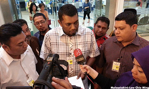 Gerakan says stop the fuss over open pork sales