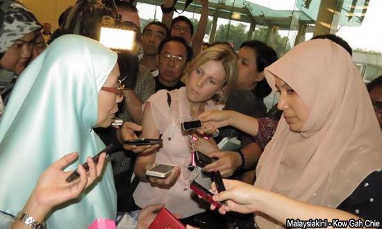 Ask politely and I'll let you enter S'wak, Adenan tells Azizah, Nurul