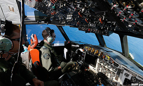 'Search for MH370 in remaining 10,000 sq km to continue'