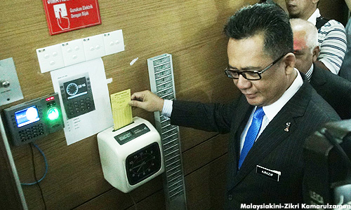 MB dicabar debat isu anak Terengganu kurang zat