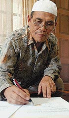 senior citizen 010307 educated